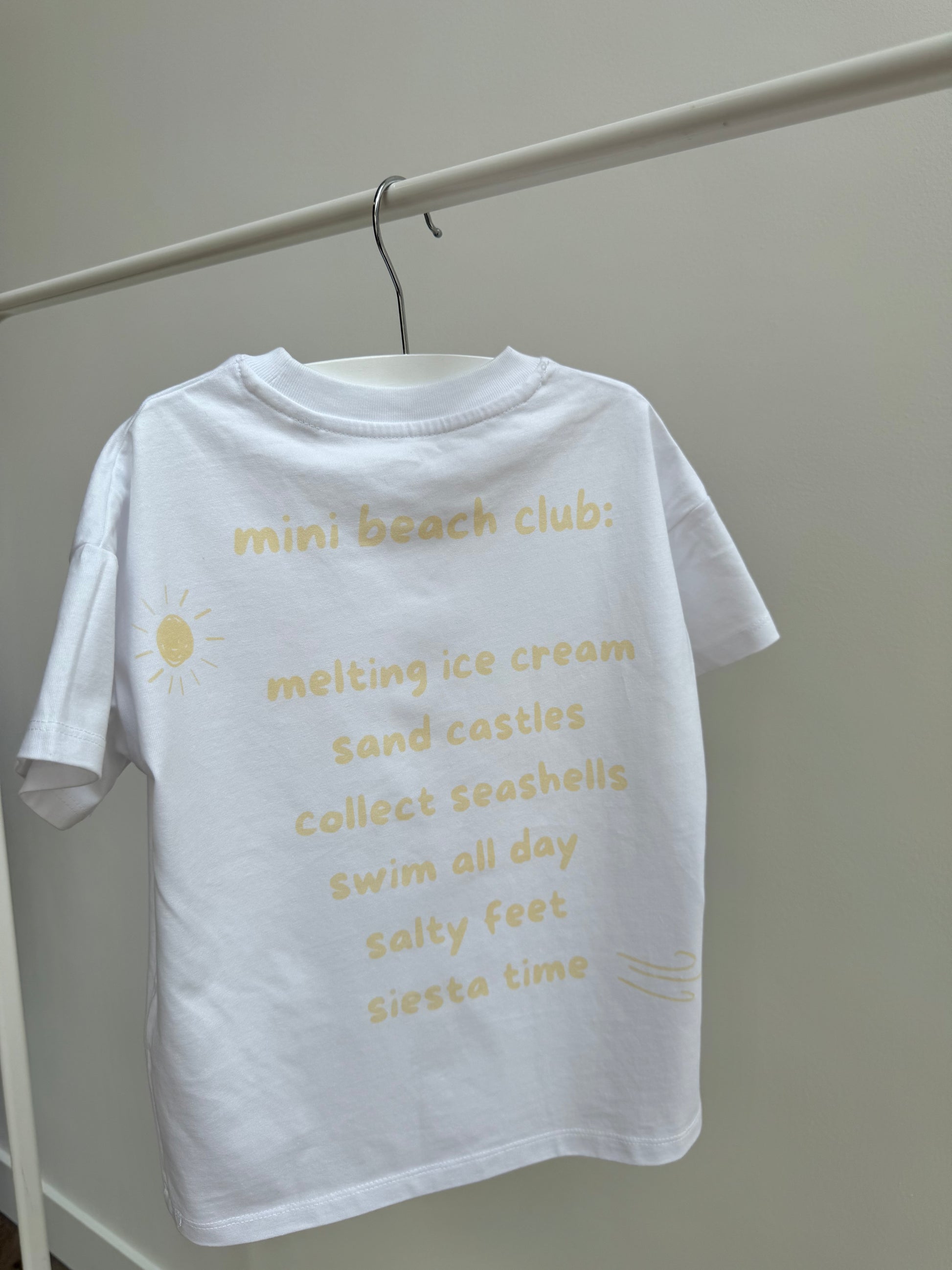 mini beach club t-shirt